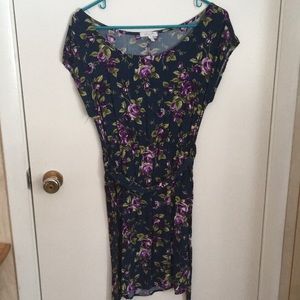 Floral dress (NWOT)